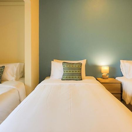 Siam Avari Hotel, تْشينيغْرايْ المظهر الخارجي الصورة