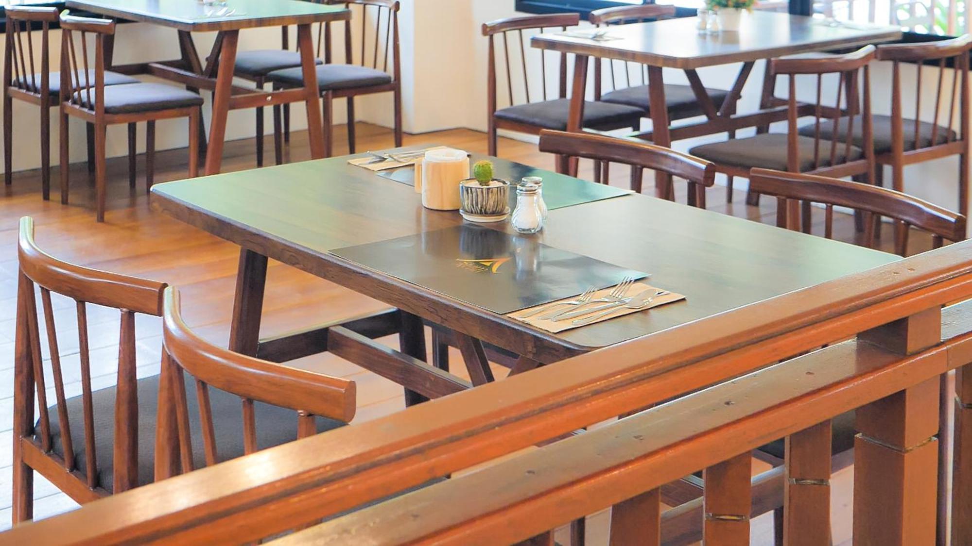 Siam Avari Hotel, تْشينيغْرايْ المظهر الخارجي الصورة