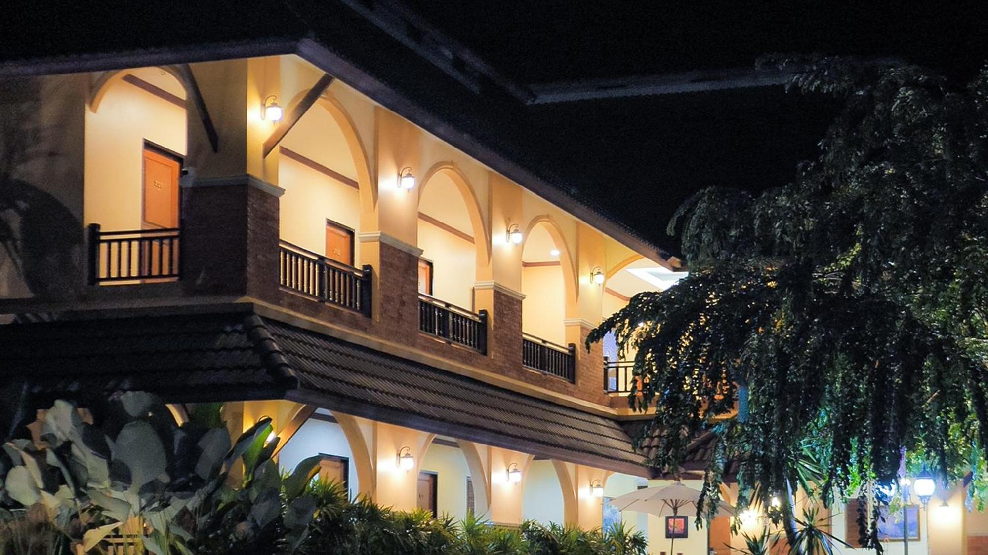 Siam Avari Hotel, تْشينيغْرايْ المظهر الخارجي الصورة