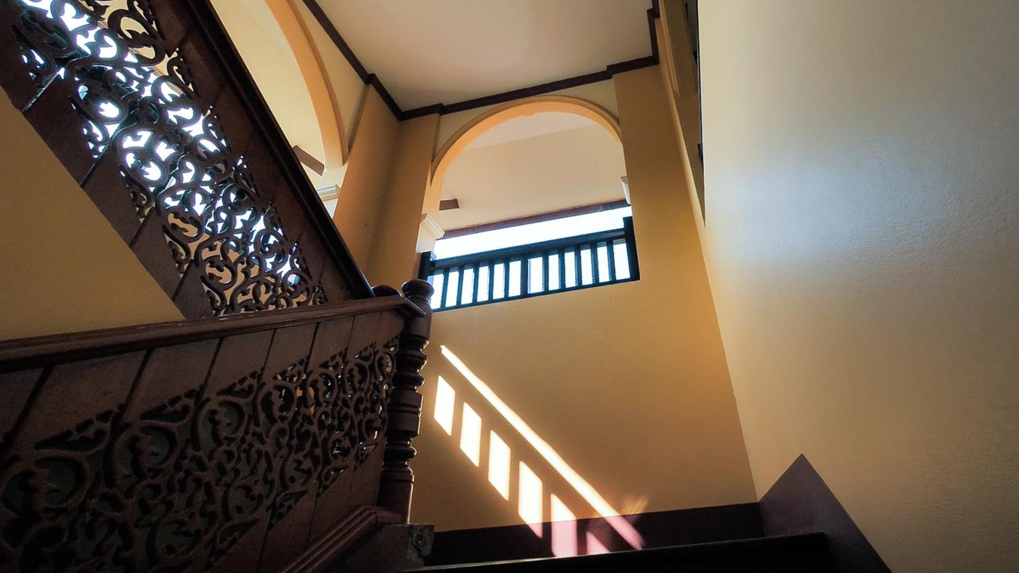 Siam Avari Hotel, تْشينيغْرايْ المظهر الخارجي الصورة
